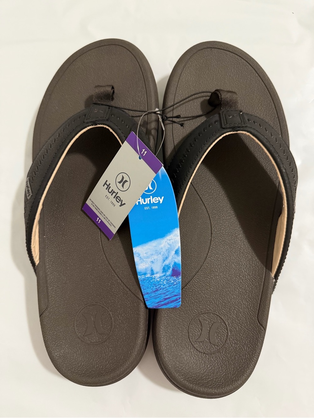 Hurley Wave Men’s Size 11 Flip Flop Sandals Brown Padded Straps